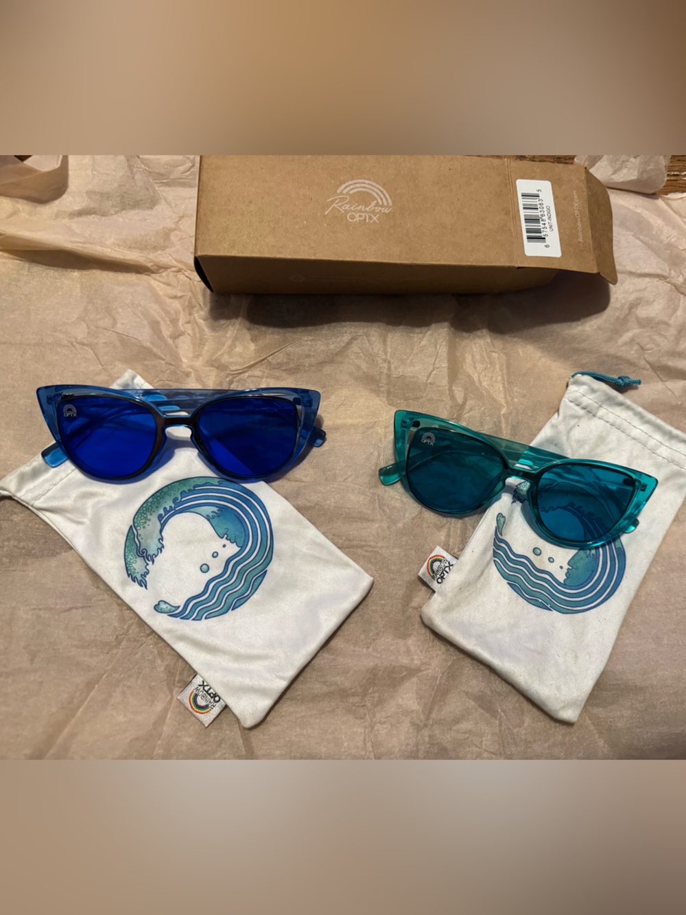 Rainbow Optix Blue Sunglasses with Pouches RETIRED AERO style bundle BOTH PAIR